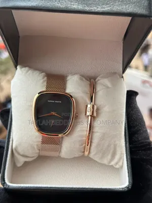HANNAH MARTIN Watches for Women Waterproof Wrist Watches