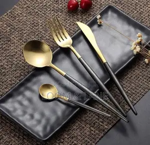 24pcs Black and Gold Cutlery Set