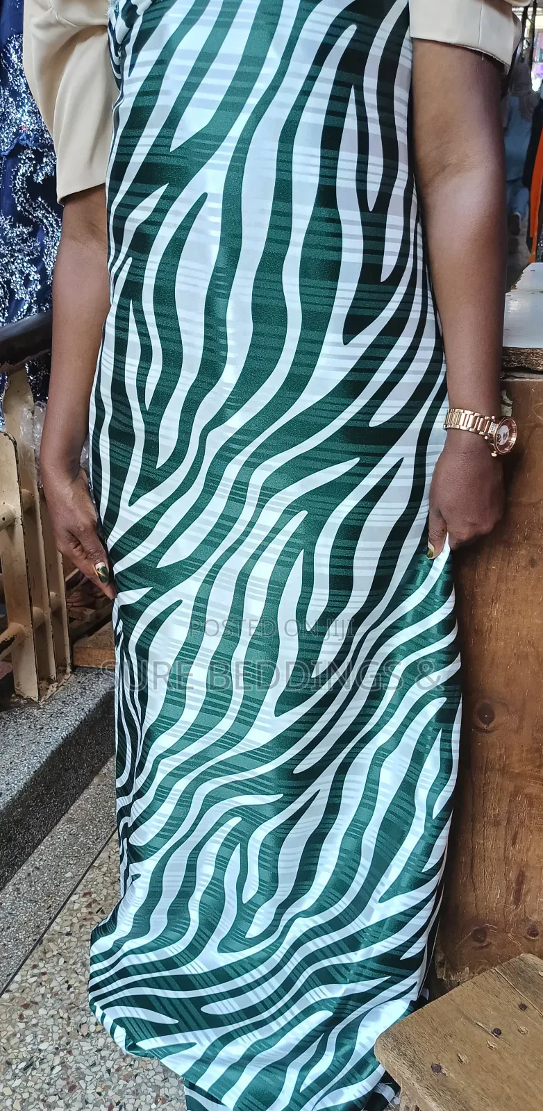 Memo Traditional Gomesi