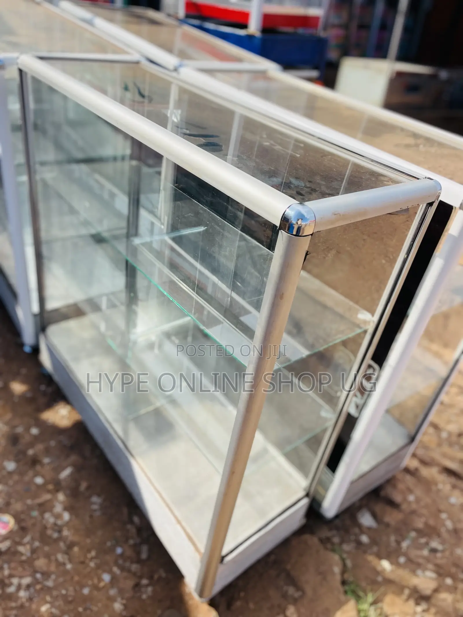 3fts Glass Display Counter for Business 003