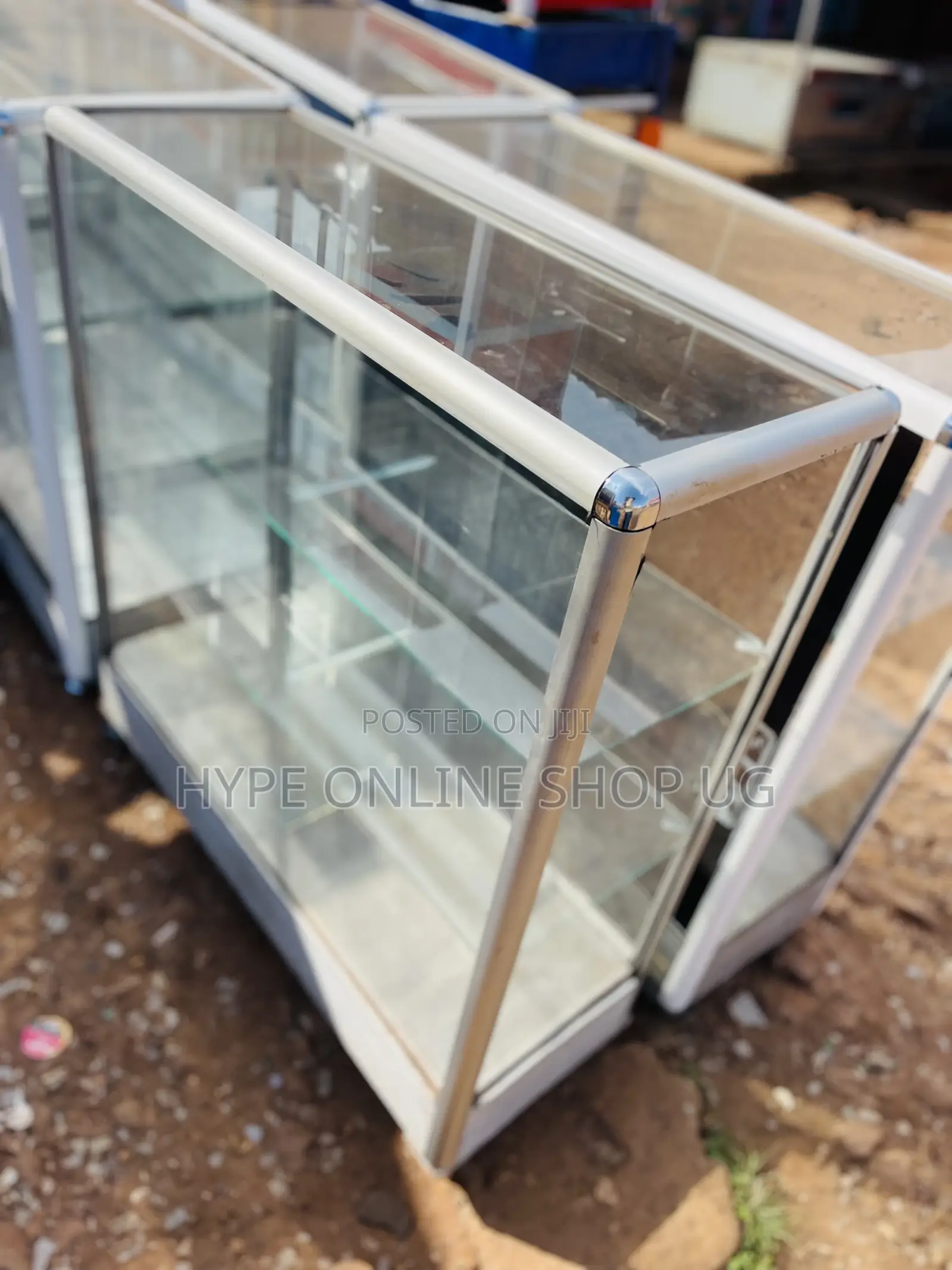 3fts Glass Display Counter for Business 003