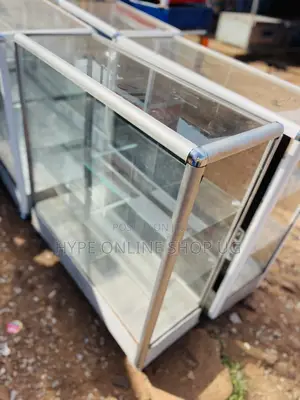 3fts Glass Display Counter for Business 003