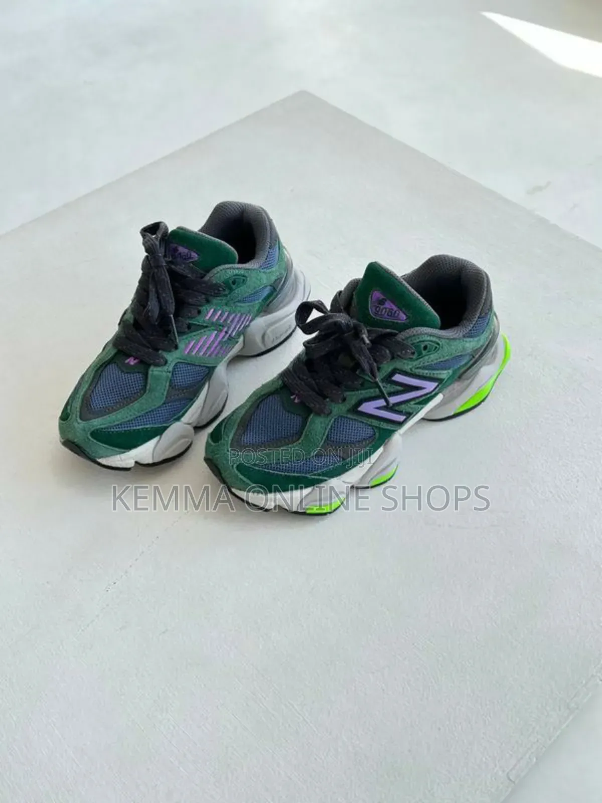 New Balance Series 530.
