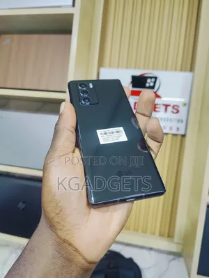 New LG Wing 5G 256 GB Black