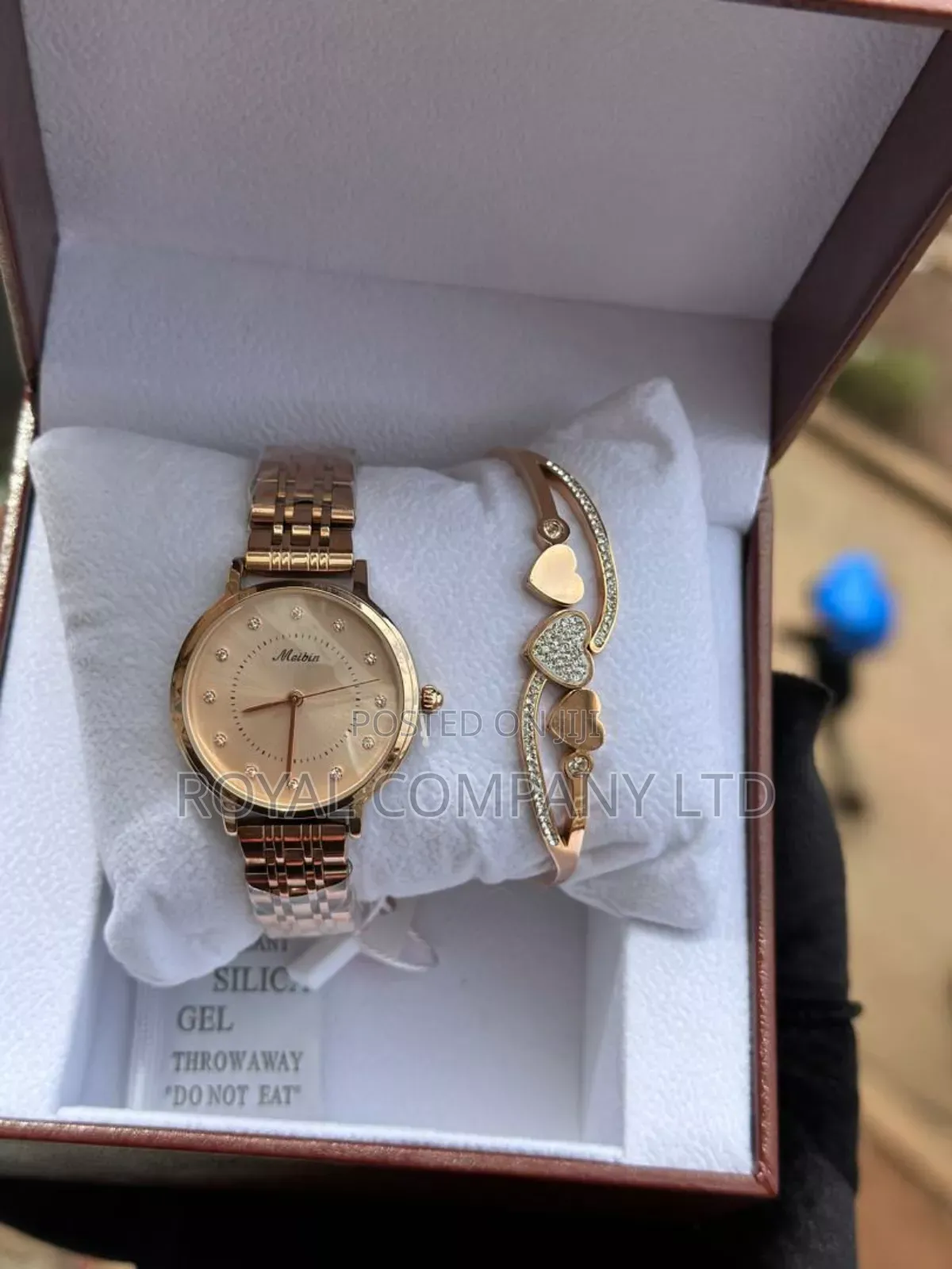 Analog Watch