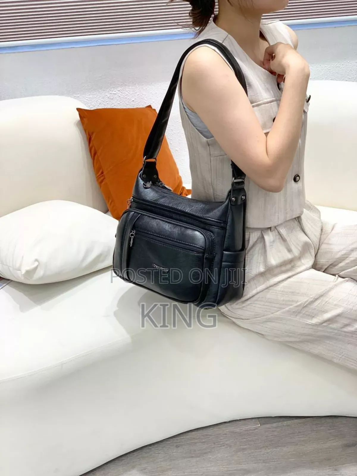 Exquisite Vintage Shoulder Bag
