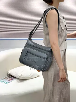 Upscale Vintage Shoulder Bag