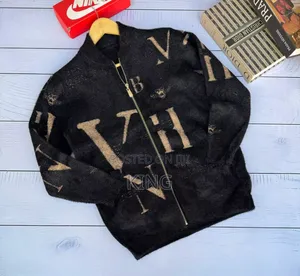 Amor Zip Up Sweater