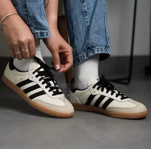 Capable Adidas Samba OG "White Black"