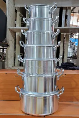 Spectacular 7 Pieces Pure Aluminium Saucepans