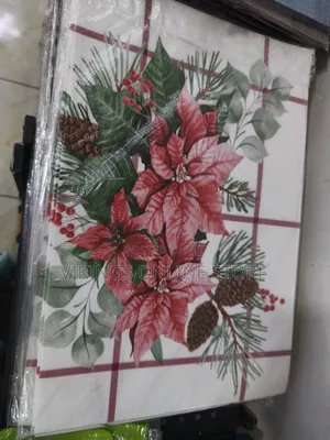 6 PCS White With Red Flower Table Mats