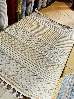 Quality Carpets in Cream (Medium Size)