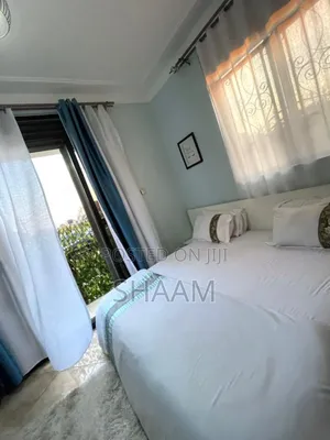 One Bed Ntinda With Breakfast