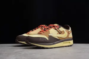 Due Travis Scott X Nike Air Max 1 Baroque Brown Sneakers