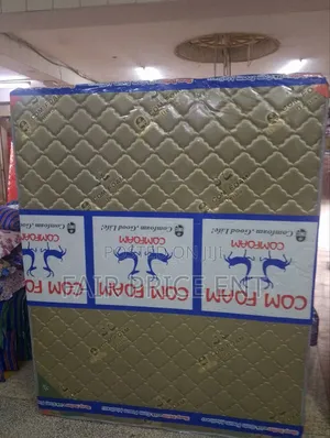High Density Mattress. 6*6*10inches.( Brown)