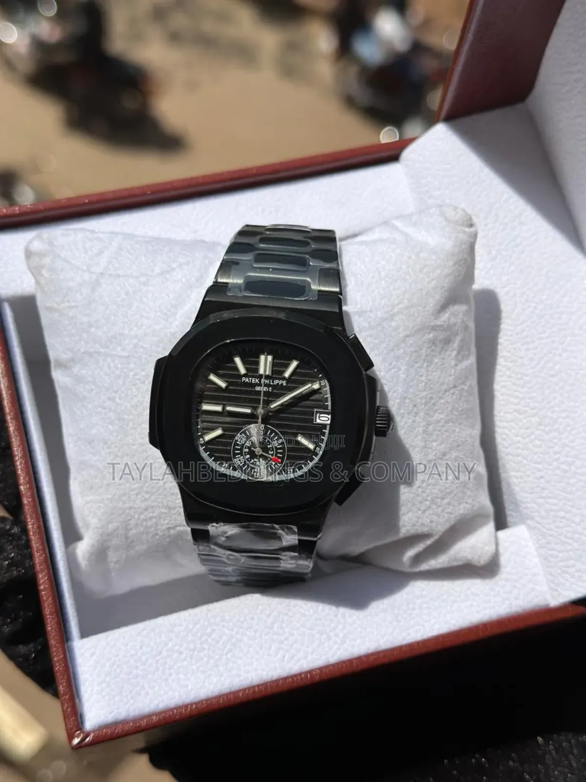 Patek Philippe Nautilus
Limited Edition /Black Venom DLC
