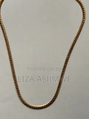 Thin Gold Necklaces