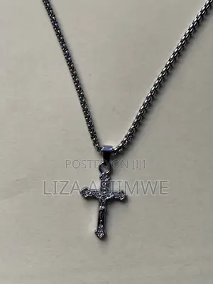 Medium Long Necklace With a Silver Cross Pendant