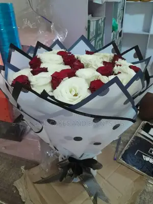 White Colours Some Decorations Birthdays Cakes Parties 66