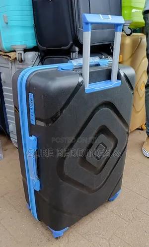 Rickie Rubber Suitcase