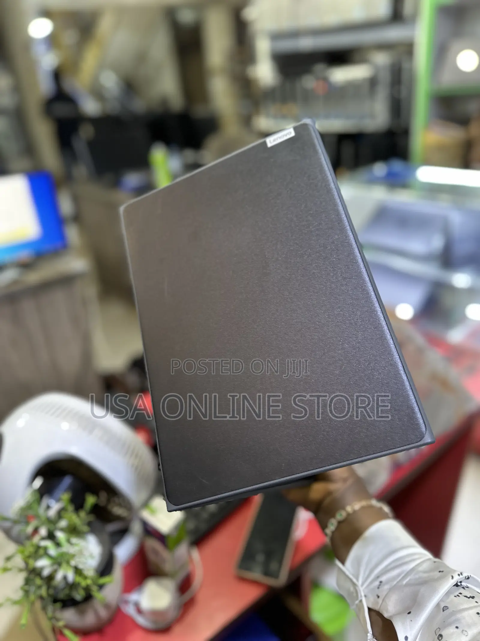 Laptop Lenovo 4GB Intel Celeron SSD 32GB