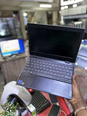 Laptop Lenovo 4GB Intel Celeron SSD 32GB