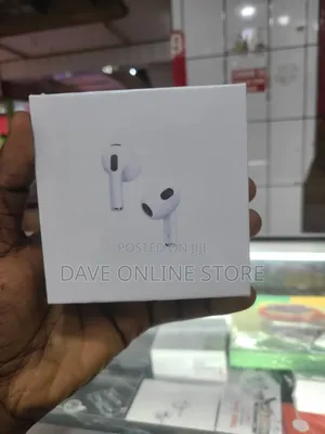Apple Air Pods. 2nd Generation