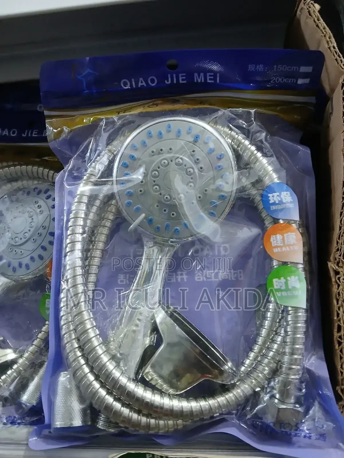 Detachable Stainless Steel Shower Head With It's Hose