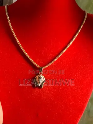 Pharaoh Head Necklace