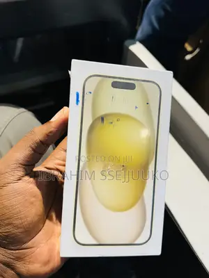 New Apple iPhone 15 128 GB Gold