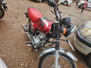 Boss Hoss BH3 2023 Red