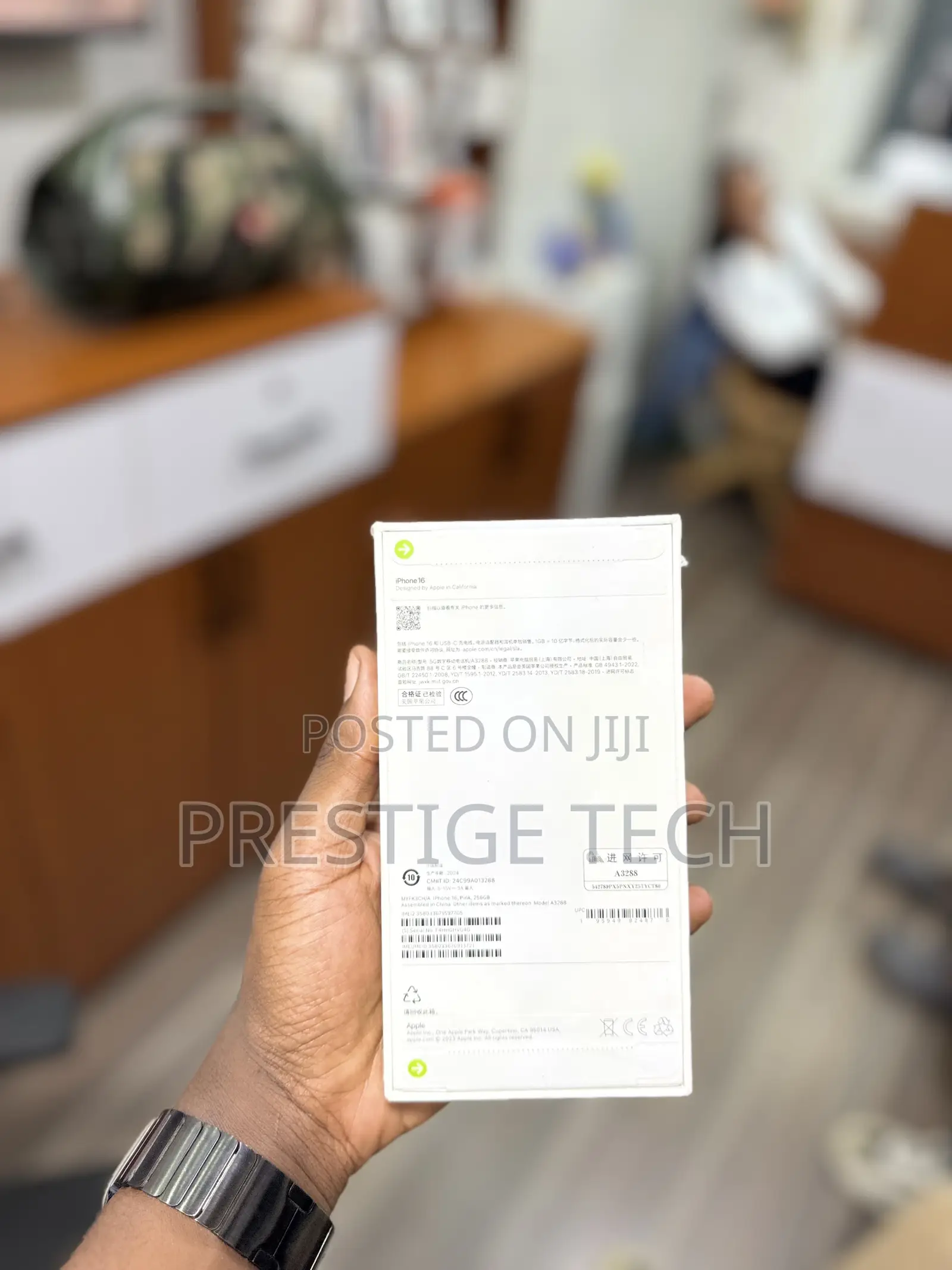 New Apple iPhone 16 128 GB Blue