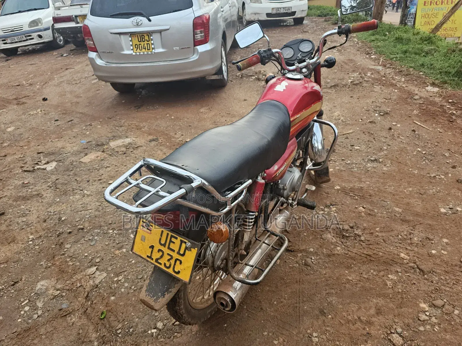 Hero Dawn 100 2017 Red