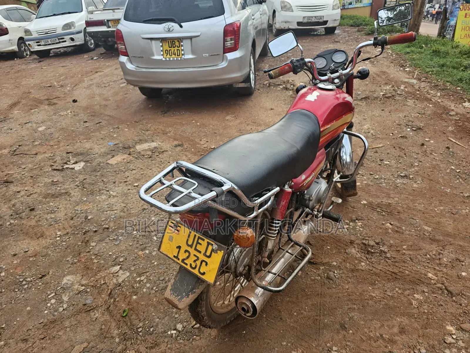Hero Dawn 100 2017 Red