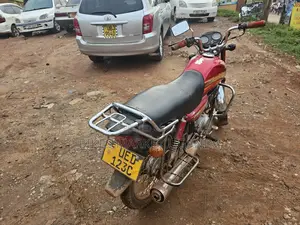 Hero Dawn 100 2017 Red