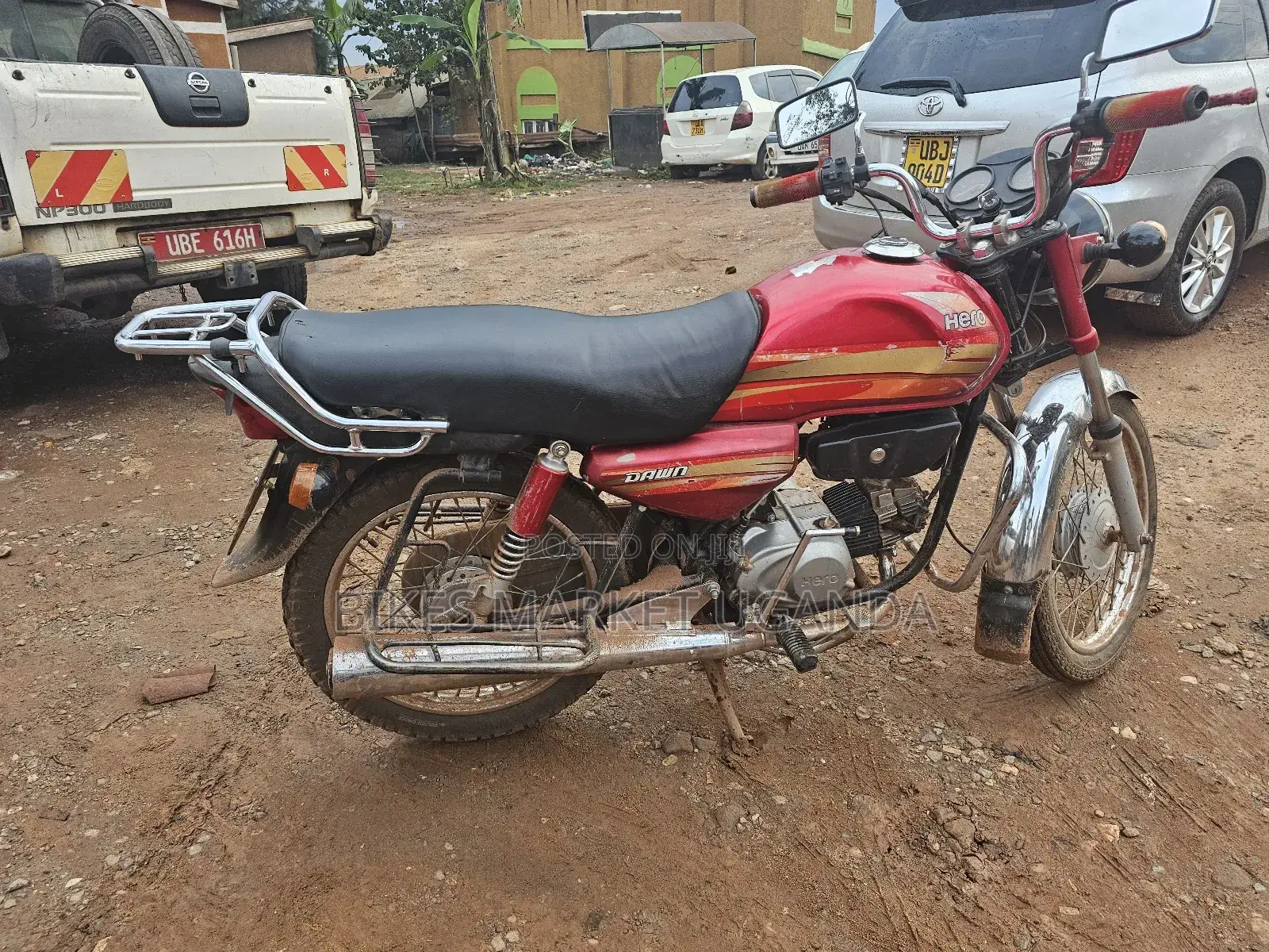 Hero Dawn 100 2017 Red