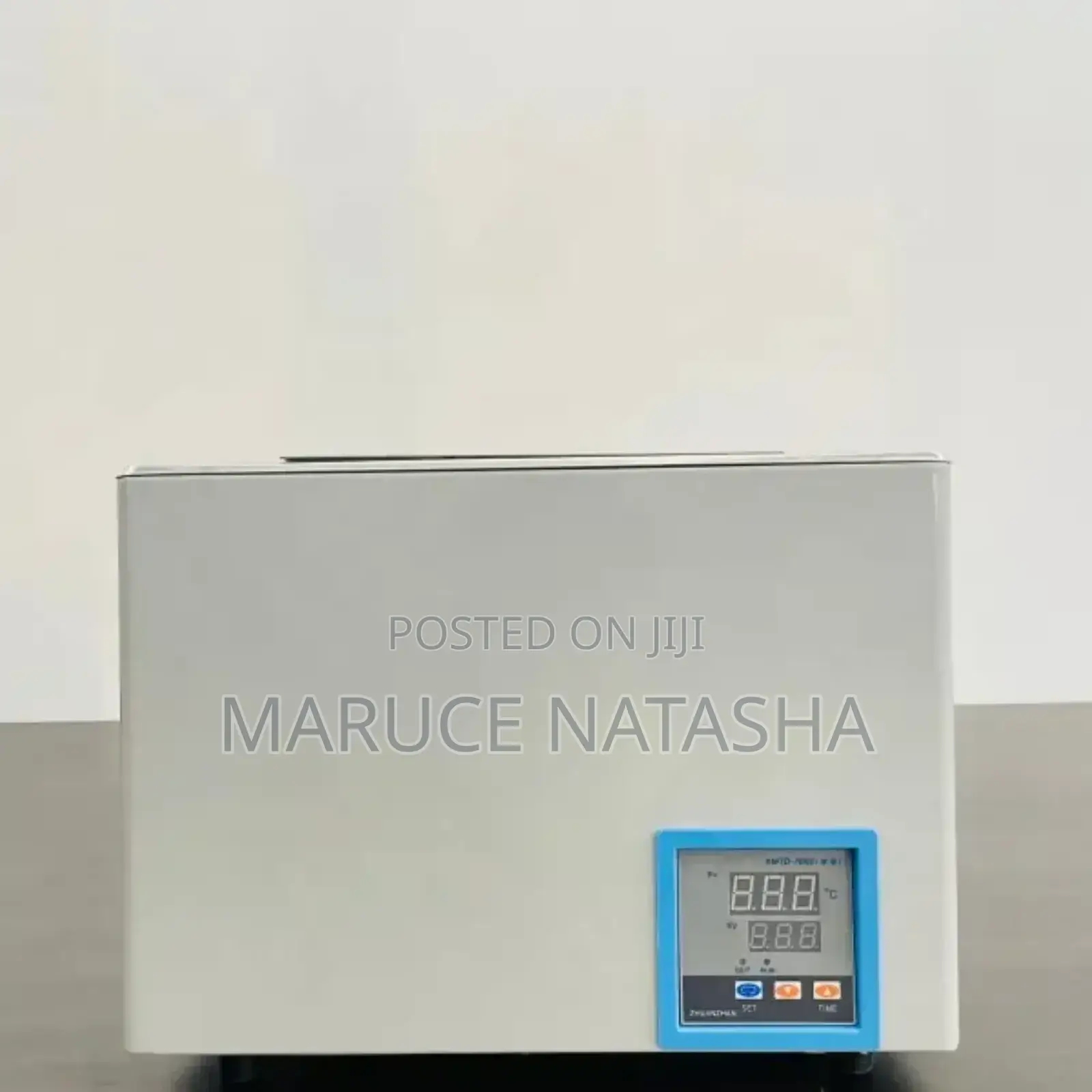 Thermostatic Water Bath With PID Controller