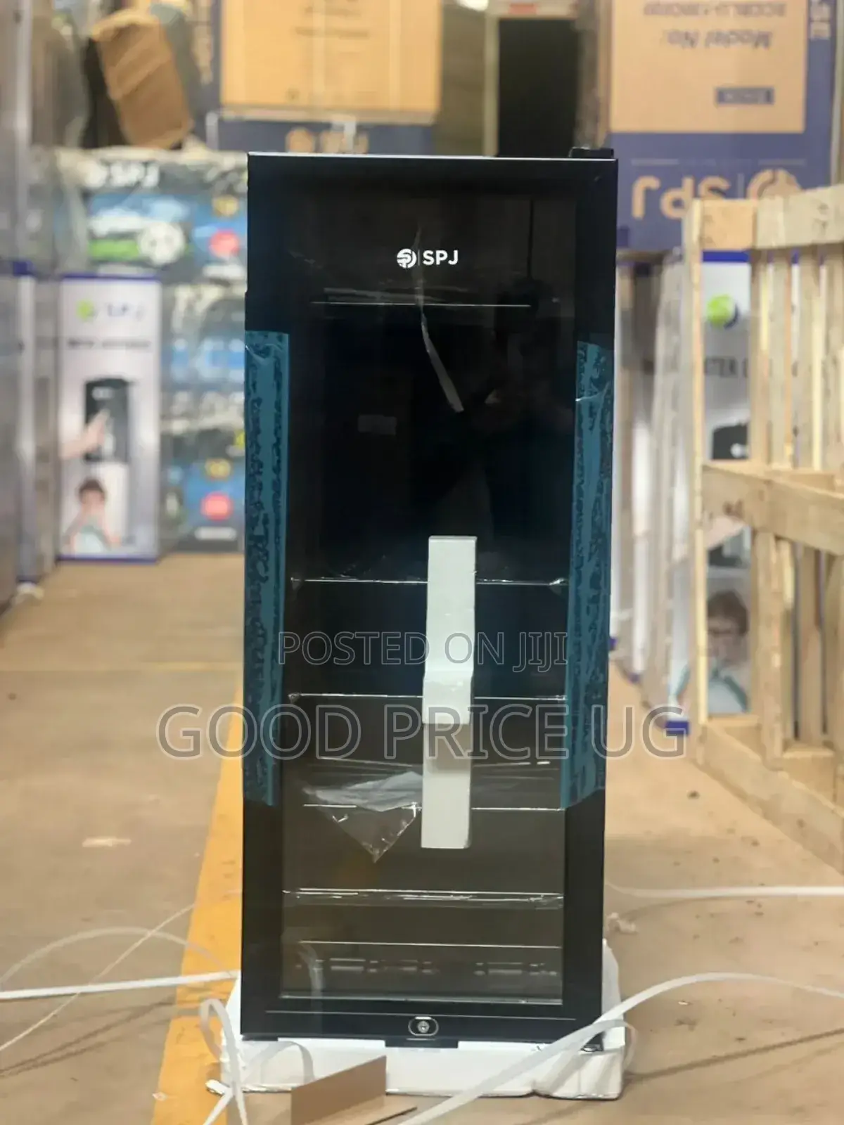 130 Litres SPJ Showcase Chiller Fridge With Mini Freezer