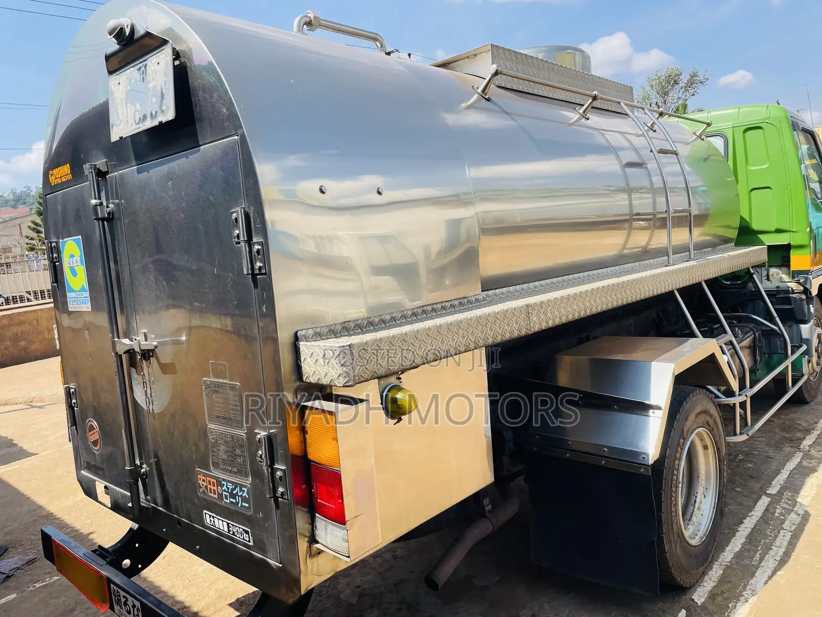 Milk Tank 6d16 Engine