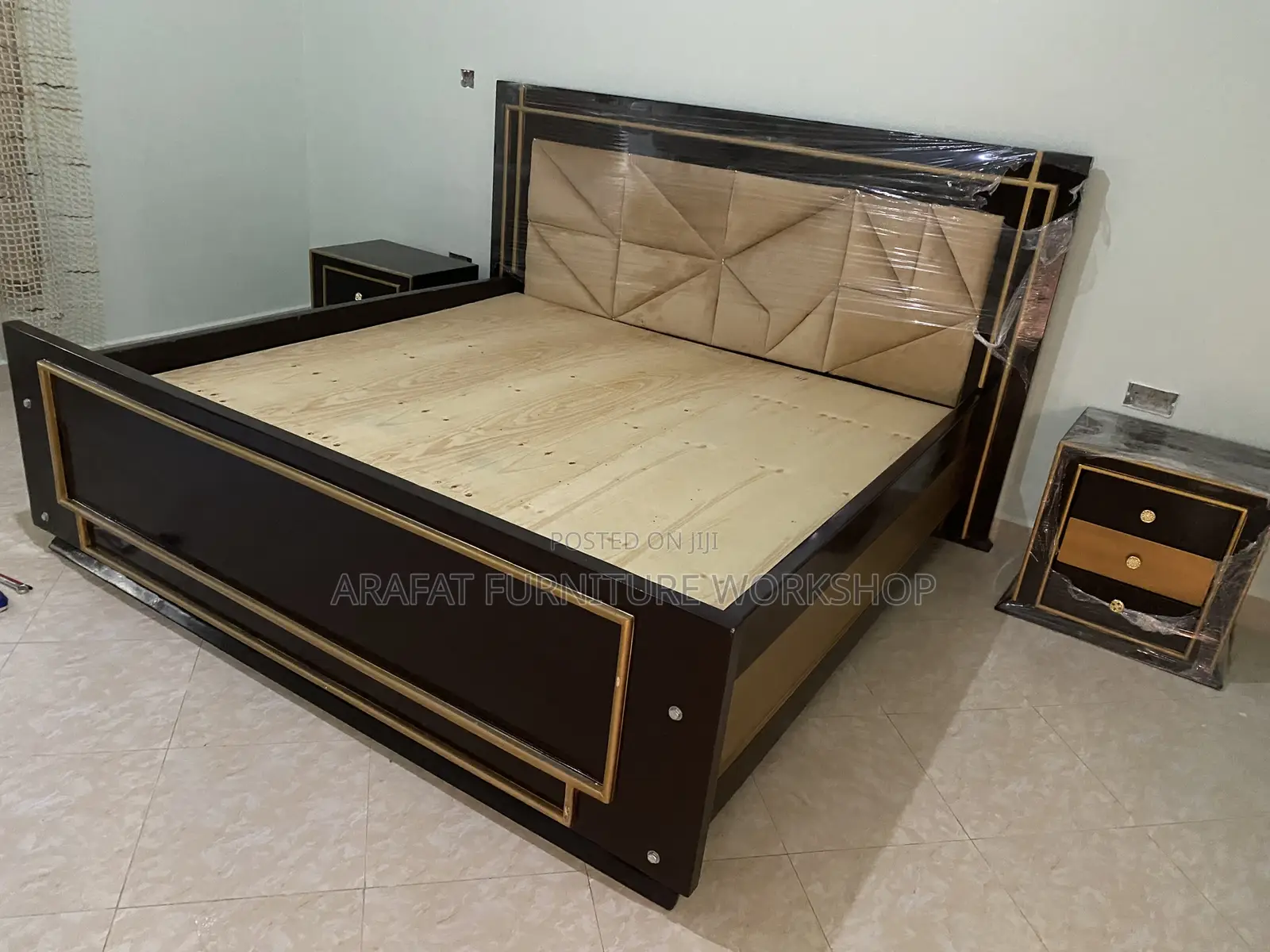 Swiss King Bed