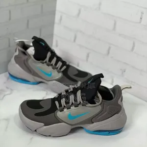 Five Star Nike Air Max Alpha Savage