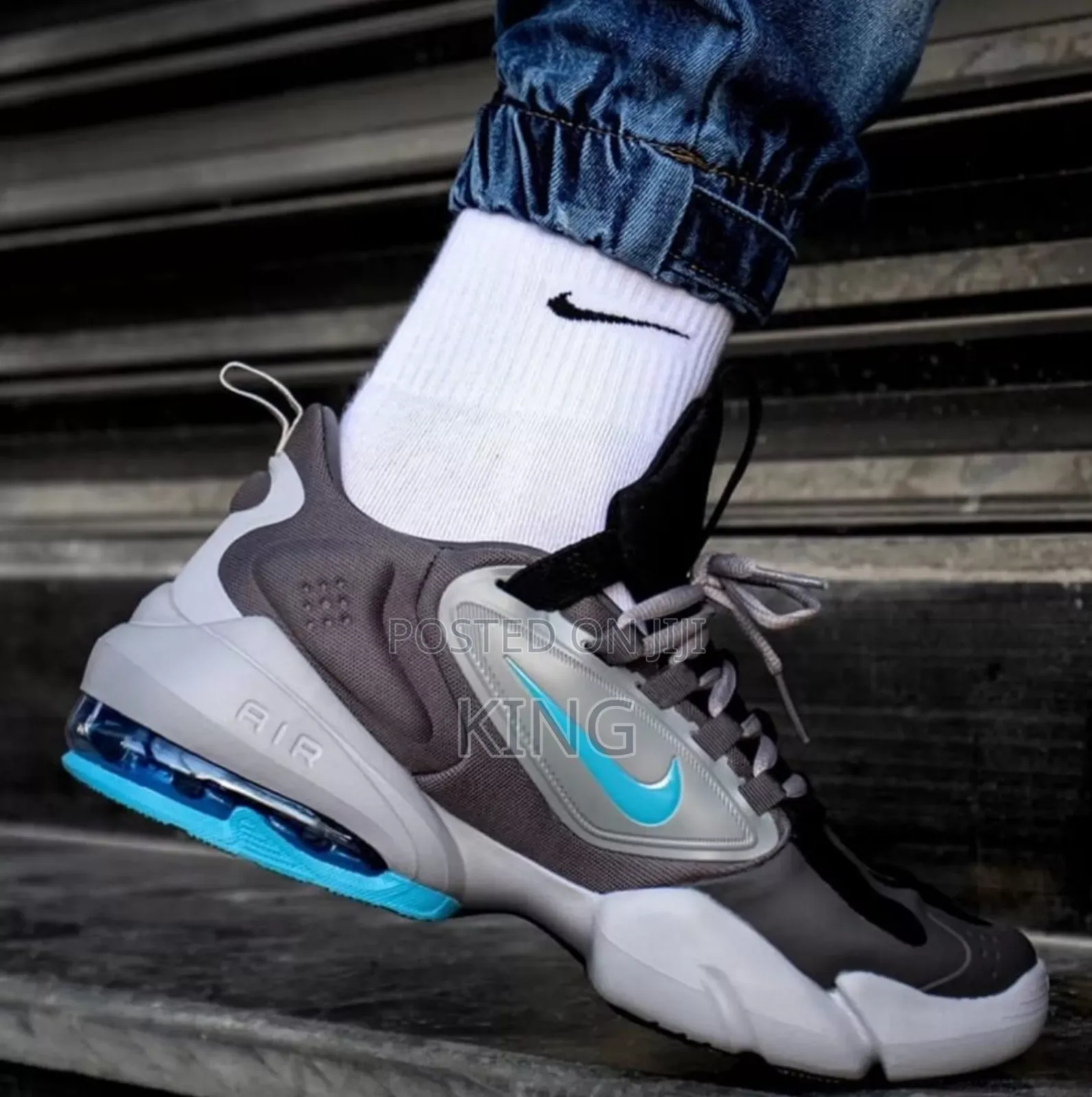 Proper Nike Air Max Alpha Savage
