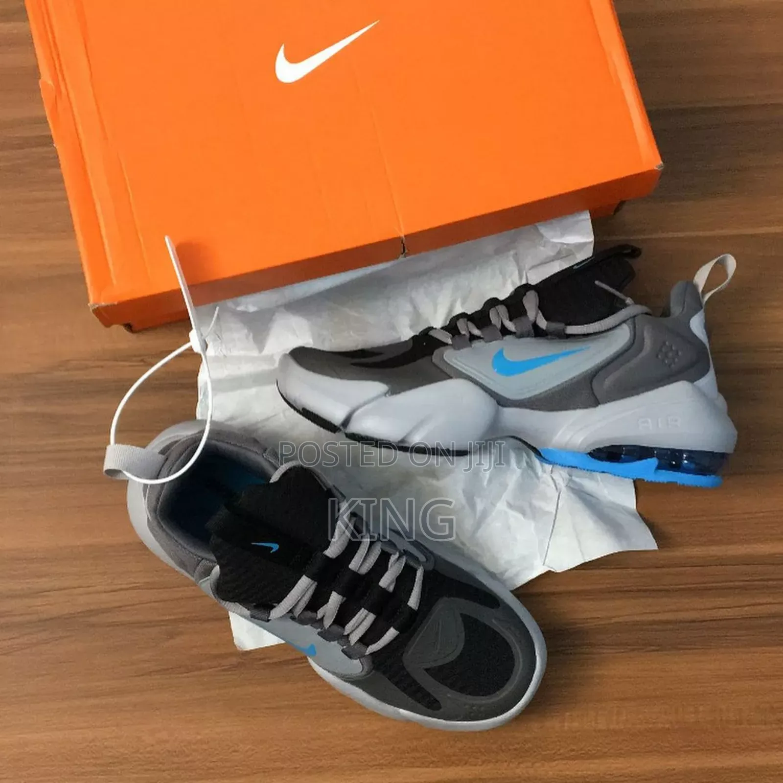 Grand Nike Air Max Alpha Savage