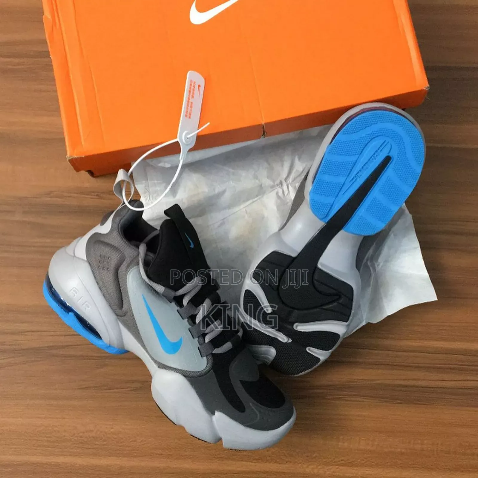Grand Nike Air Max Alpha Savage