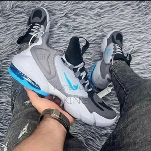 Loftus Nike Air Max Alpha Savage