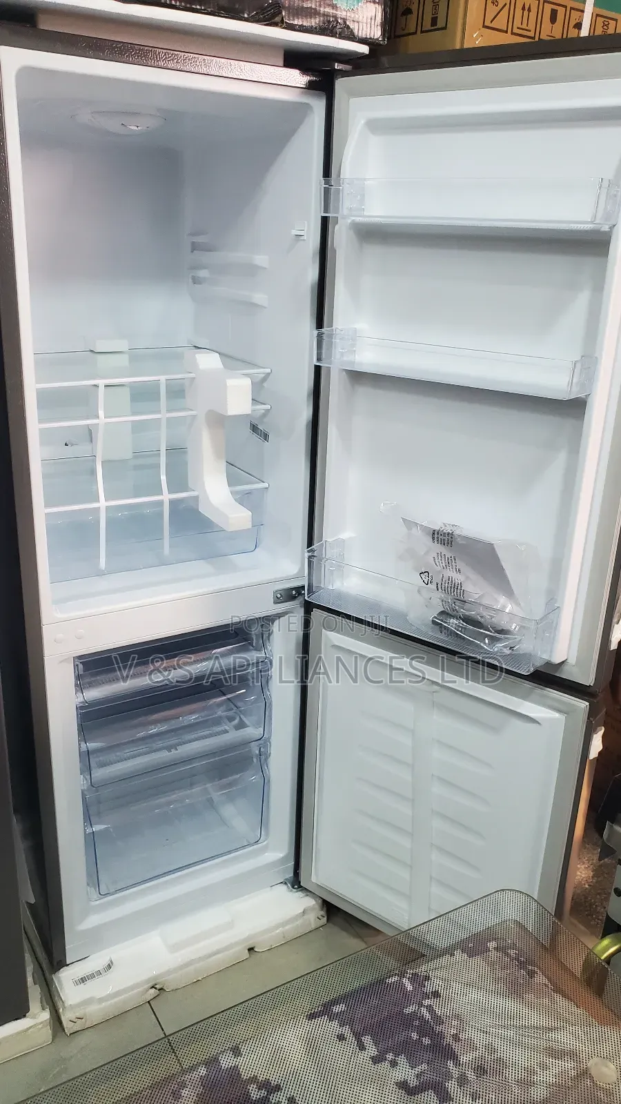 RB231D4S Hisense Fridge