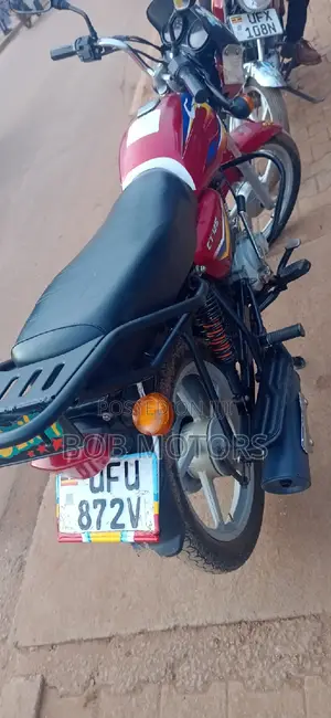Bajaj CT 110X 2022 Red