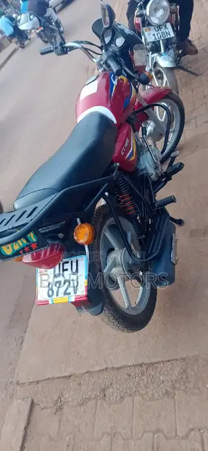 Bajaj CT 110X 2022 Red