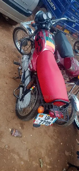Bajaj Boxer 2021 Red