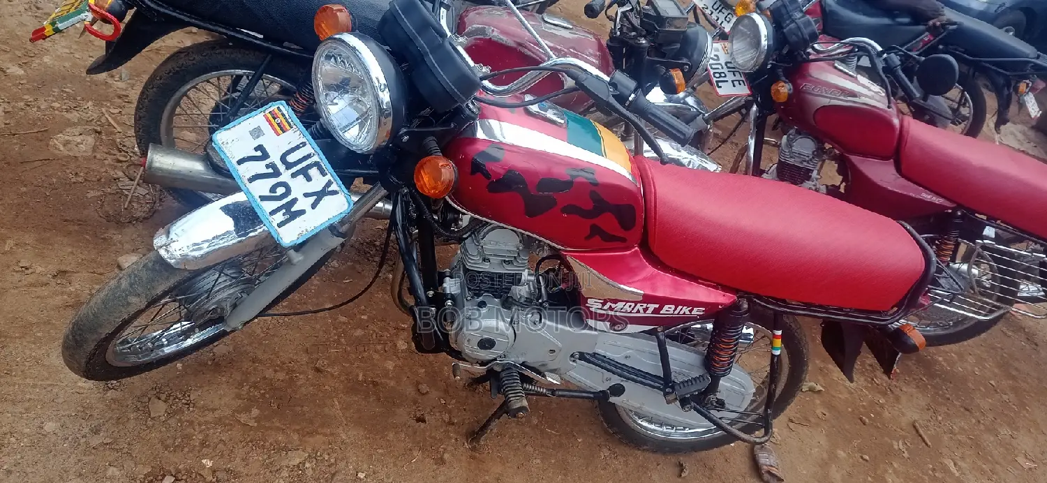 Bajaj Boxer 2021 Red